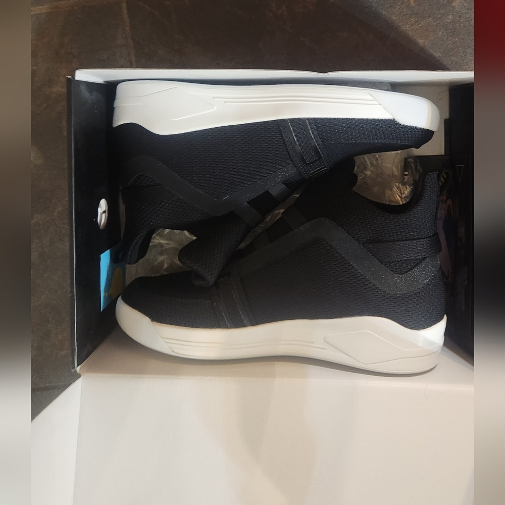 Sneakers HI-Tops For Men